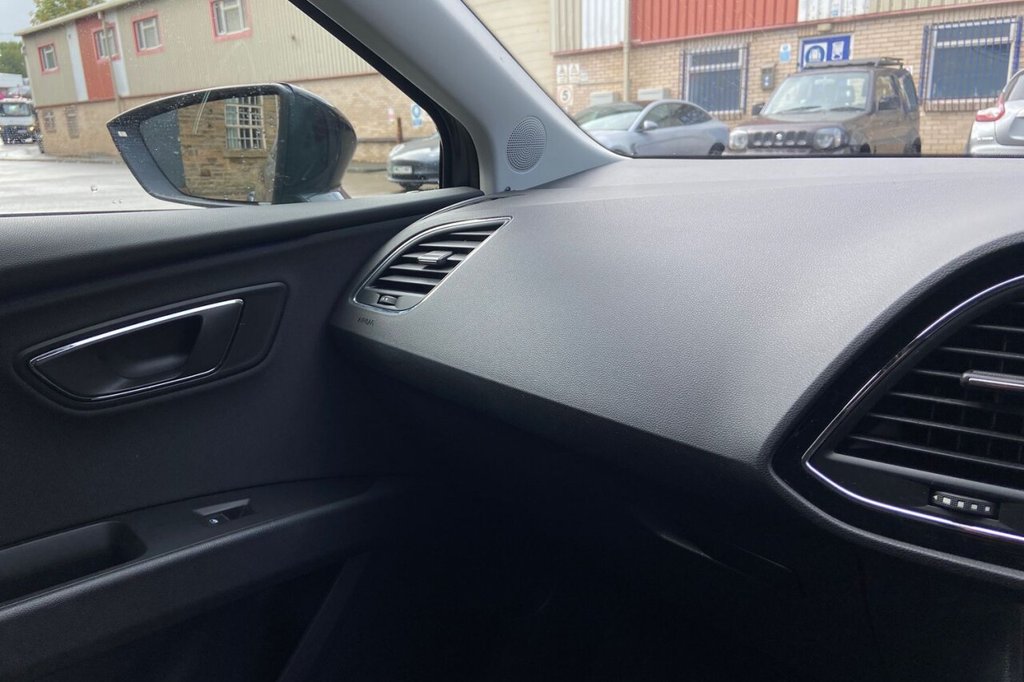 Used SEAT Leon 2020 for sale - 75875993: Photo 48