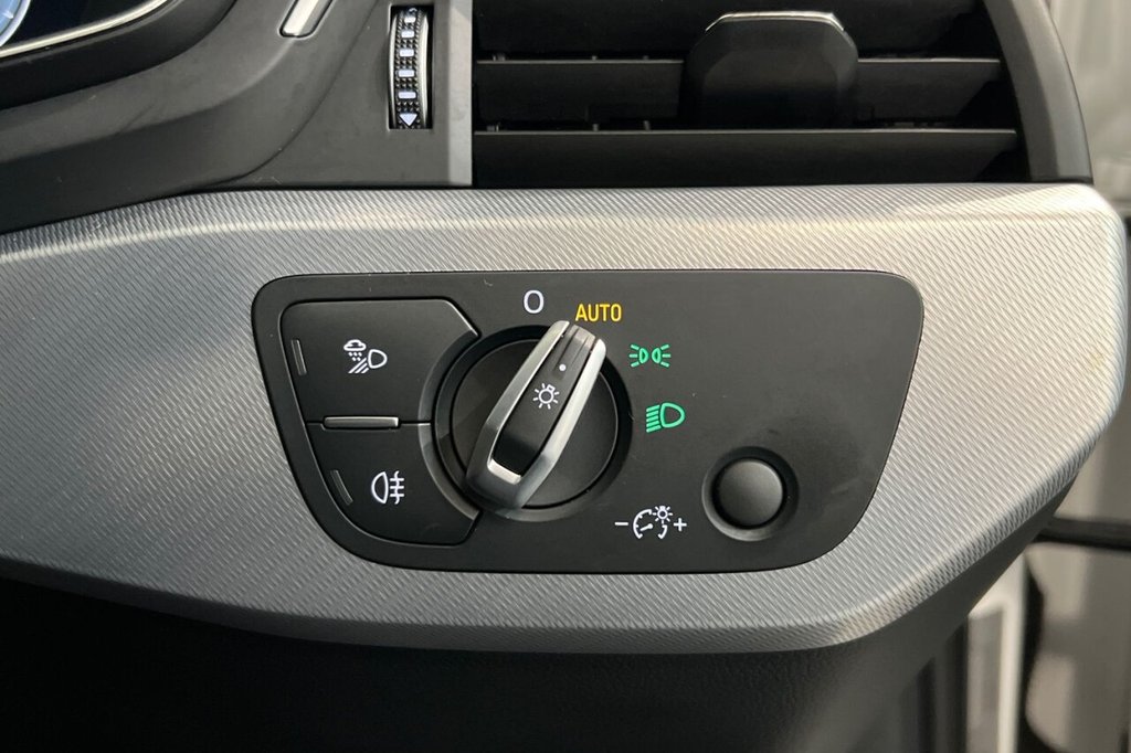 Used Audi A4 2022 for sale - 77407701: Photo 40