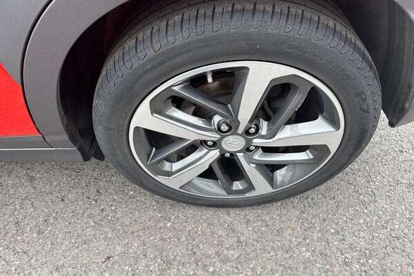Used Hyundai KONA 2018 for sale - 75642540: Photo 28