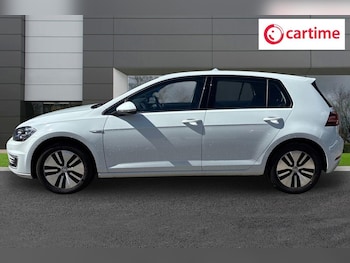 Used Volkswagen Golf 2020 for sale - 78702450: Photo