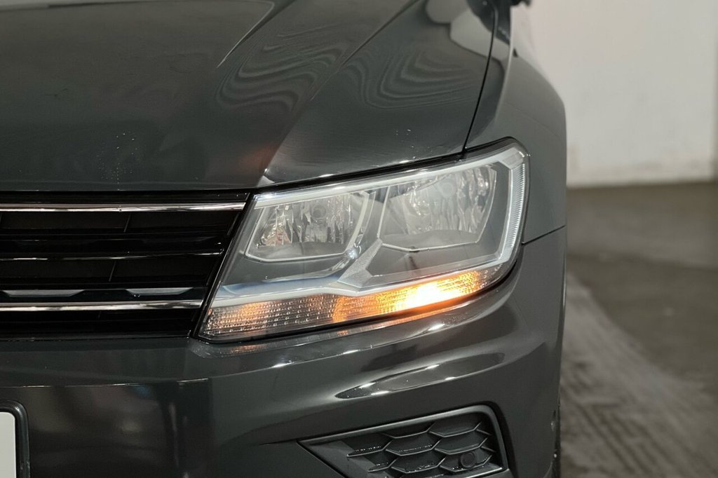 Used Volkswagen Tiguan 2019 for sale - 76569863: Photo 16