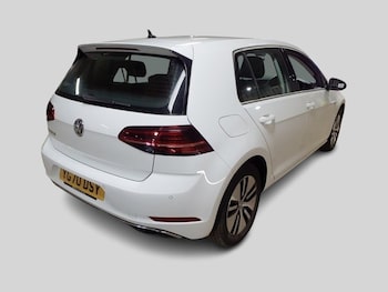 Used Volkswagen Golf 2020 for sale - 78382513: Photo