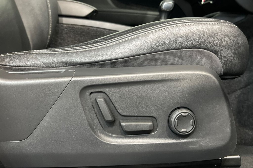 Used Volvo XC40 2018 for sale - 76768126: Photo 22