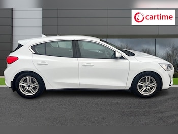 Used Ford Focus 2020 for sale - 75876378: Photo