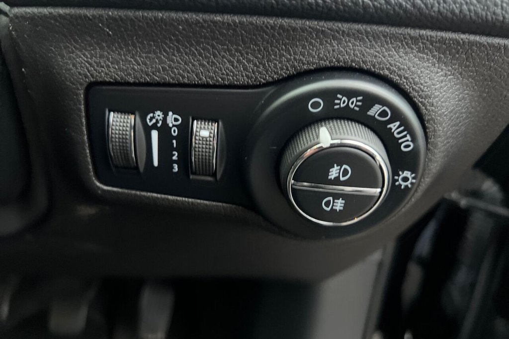 Used Jeep Compass 2021 for sale - 76546671: Photo 29