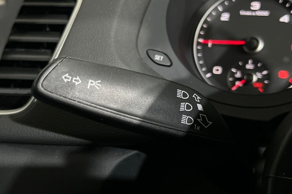 Used Audi Q3 2017 for sale - 76820296: Photo 26