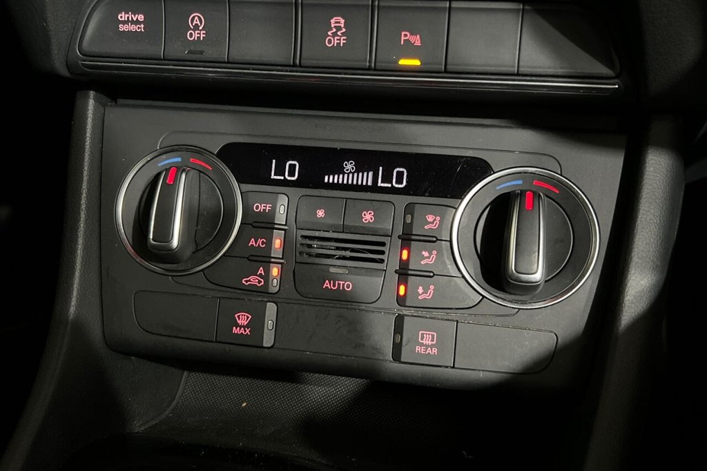 Used Audi Q3 2017 for sale - 76820296: Photo 35