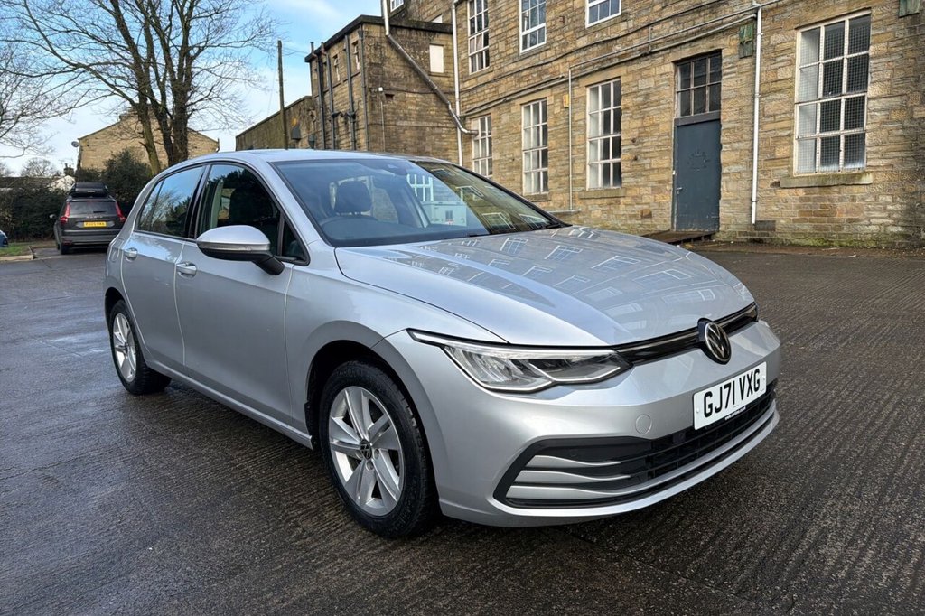 Used Volkswagen Golf 2021 for sale - 77408705: Photo 17