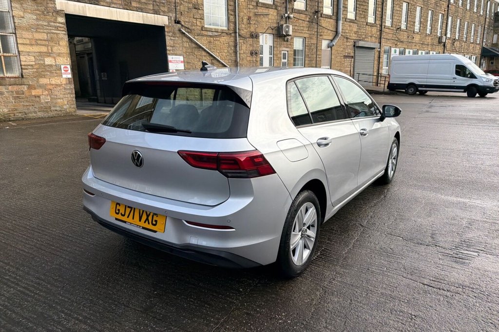 Used Volkswagen Golf 2021 for sale - 77408705: Photo 24