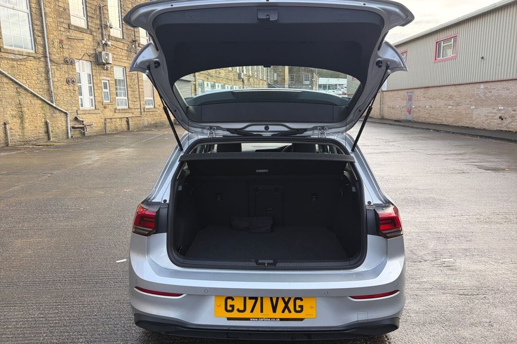 Used Volkswagen Golf 2021 for sale - 77408705: Photo 25