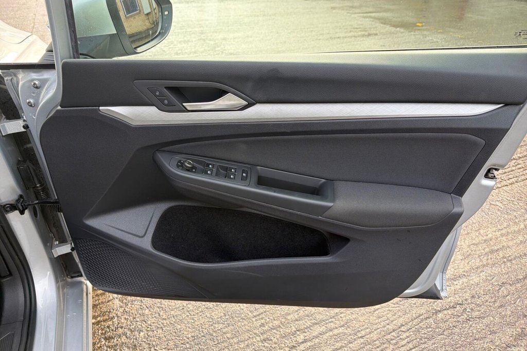 Used Volkswagen Golf 2021 for sale - 77408705: Photo 34