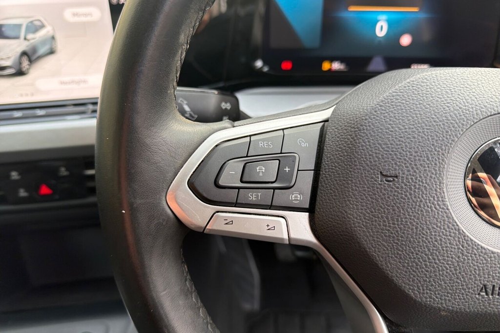 Used Volkswagen Golf 2021 for sale - 77408705: Photo 37