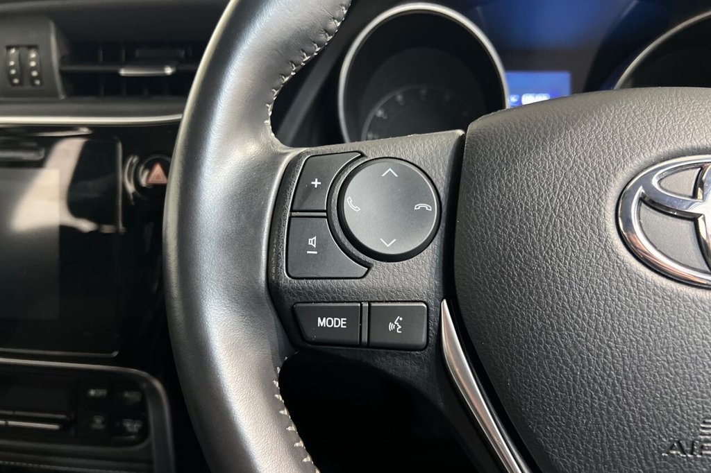 Used Toyota Auris 2017 for sale - 76454111: Photo 24