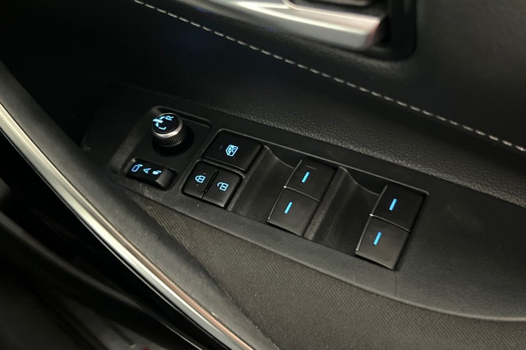 Used Toyota Corolla 2020 for sale - 76454131: Photo 39