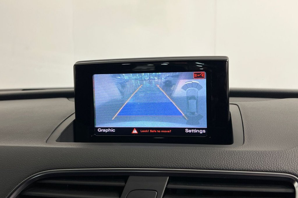 Used Audi Q3 2018 for sale - 76686133: Photo 30