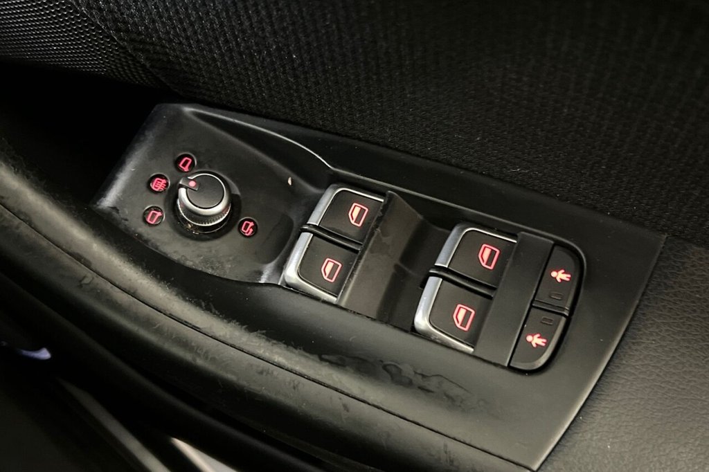 Used Audi Q3 2018 for sale - 76686133: Photo 41