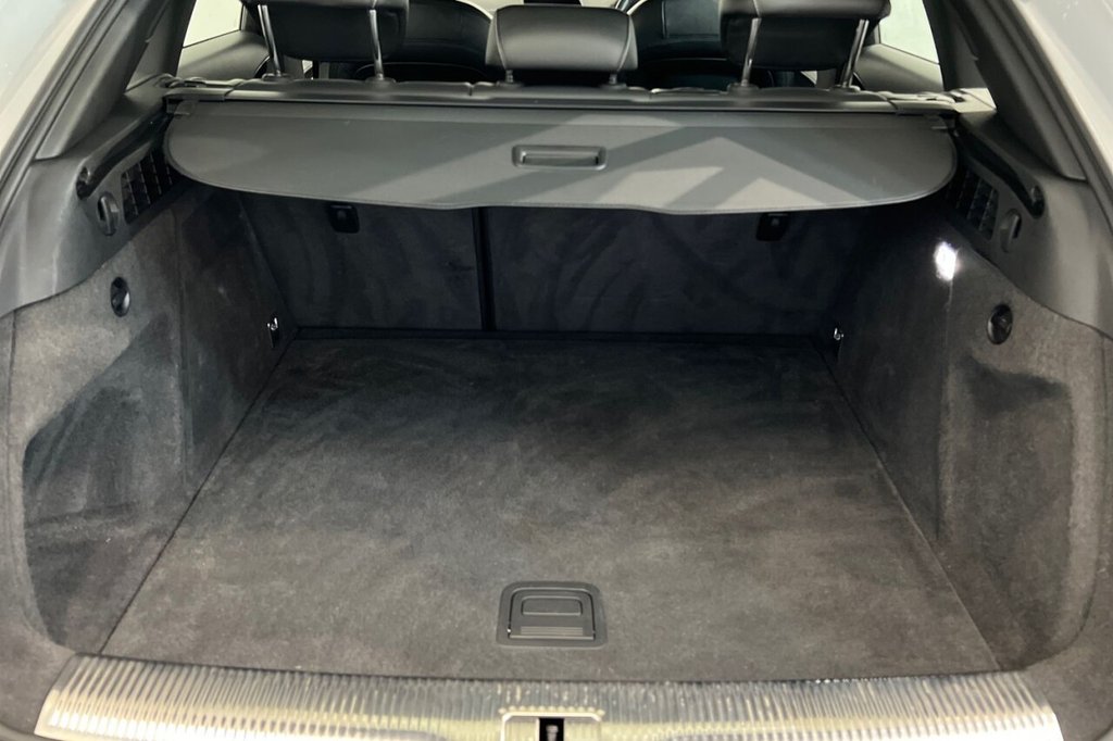 Used Audi Q3 2018 for sale - 76686133: Photo 43