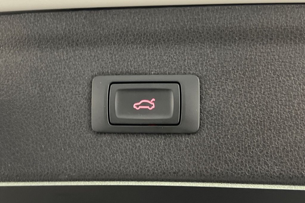 Used Audi Q3 2018 for sale - 76686133: Photo 44