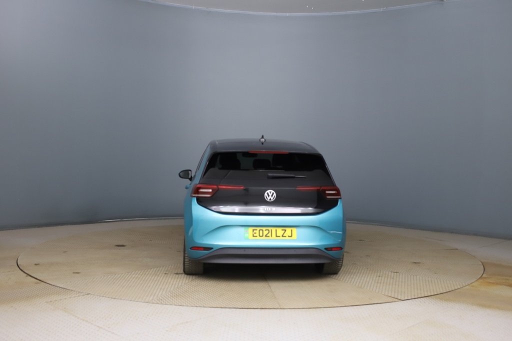 Used Volkswagen ID.3 2021 for sale - 78022074: Photo 2