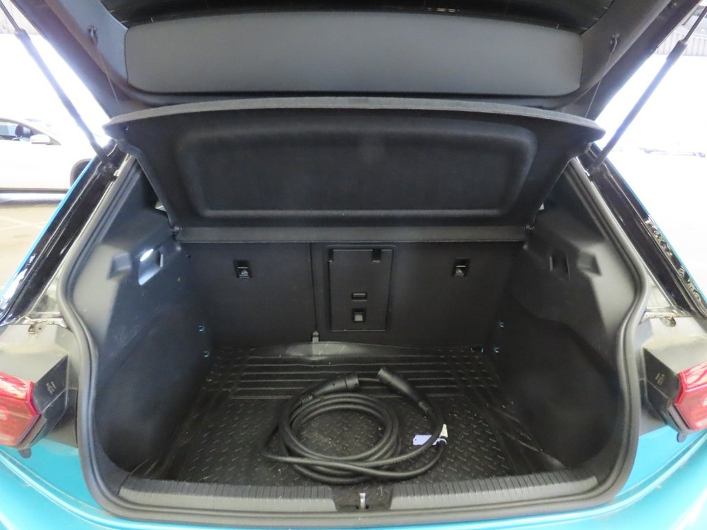 Used Volkswagen ID.3 2021 for sale - 78022074: Photo 7