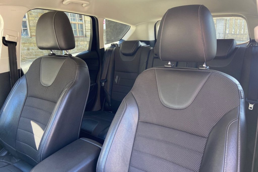 Used Ford Kuga 2016 for sale - 76395710: Photo 33