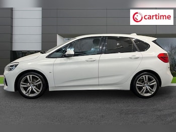 Used BMW 2 Series 2019 for sale - 77263046: Photo
