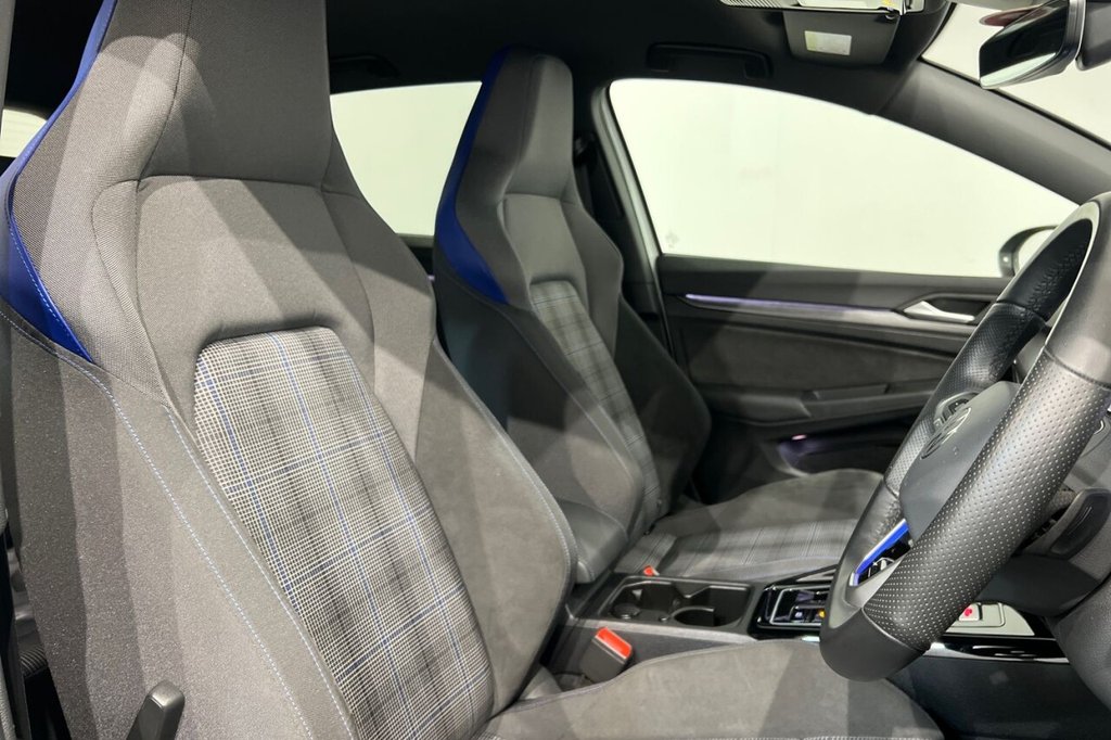 Used Volkswagen Golf 2024 for sale - 76469743: Photo 21