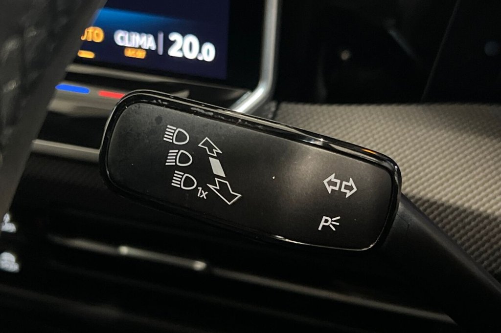 Used Volkswagen Golf 2024 for sale - 76469743: Photo 26