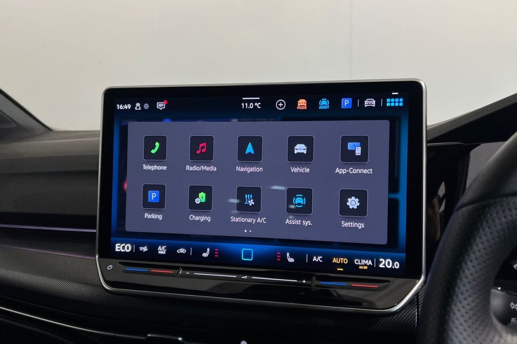 Used Volkswagen Golf 2024 for sale - 76469743: Photo 31