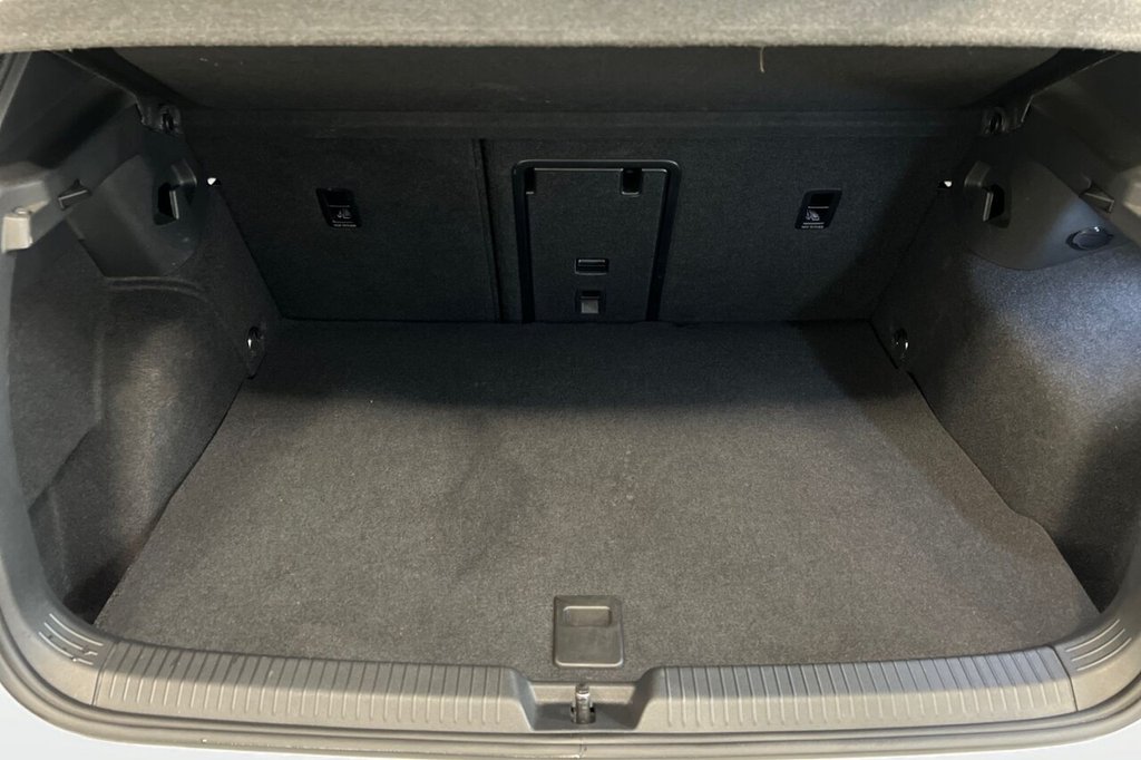 Used Volkswagen Golf 2024 for sale - 76469743: Photo 43