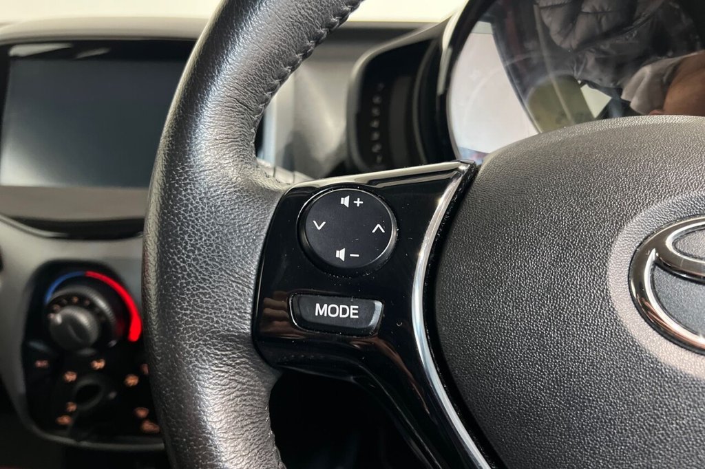 Used Toyota AYGO 2019 for sale - 77341413: Photo 25