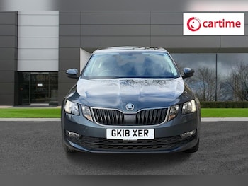 Used Skoda Octavia 2018 for sale - 77821107: Photo