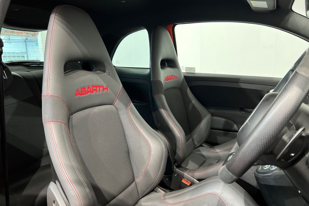 Used Abarth 695 2023 for sale - 77835391: Photo 21