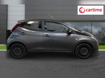 Used Toyota AYGO 2021 for sale - 79474715: Photo