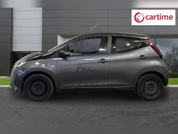 Used Toyota AYGO 2021 for sale - 79474715: Photo