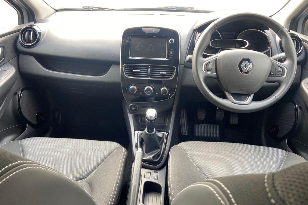 Used Renault Clio 2019 for sale - 77820894: Photo 12