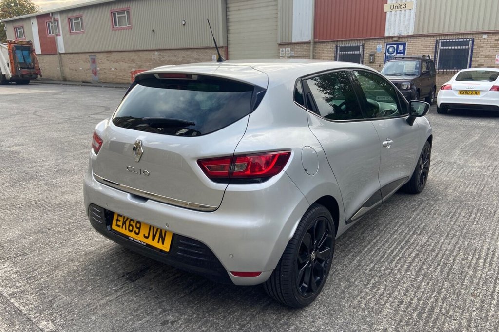 Used Renault Clio 2019 for sale - 77820894: Photo 24