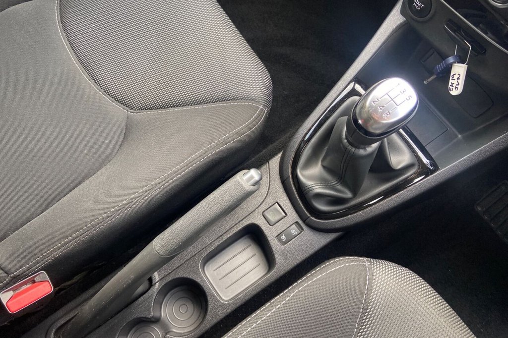 Used Renault Clio 2019 for sale - 77820894: Photo 40