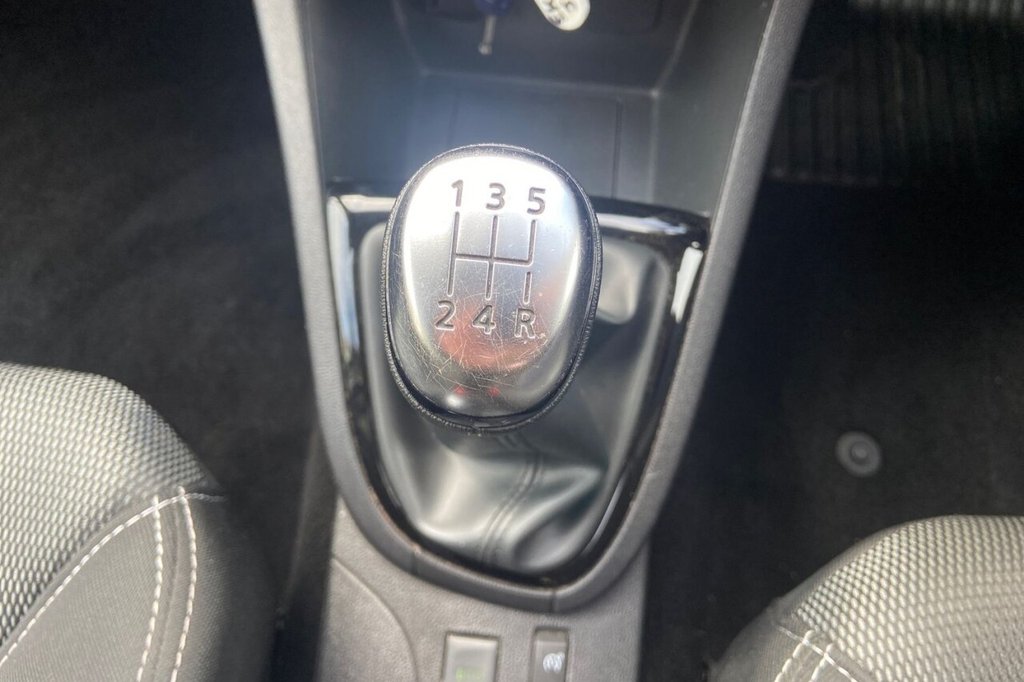 Used Renault Clio 2019 for sale - 77820894: Photo 41