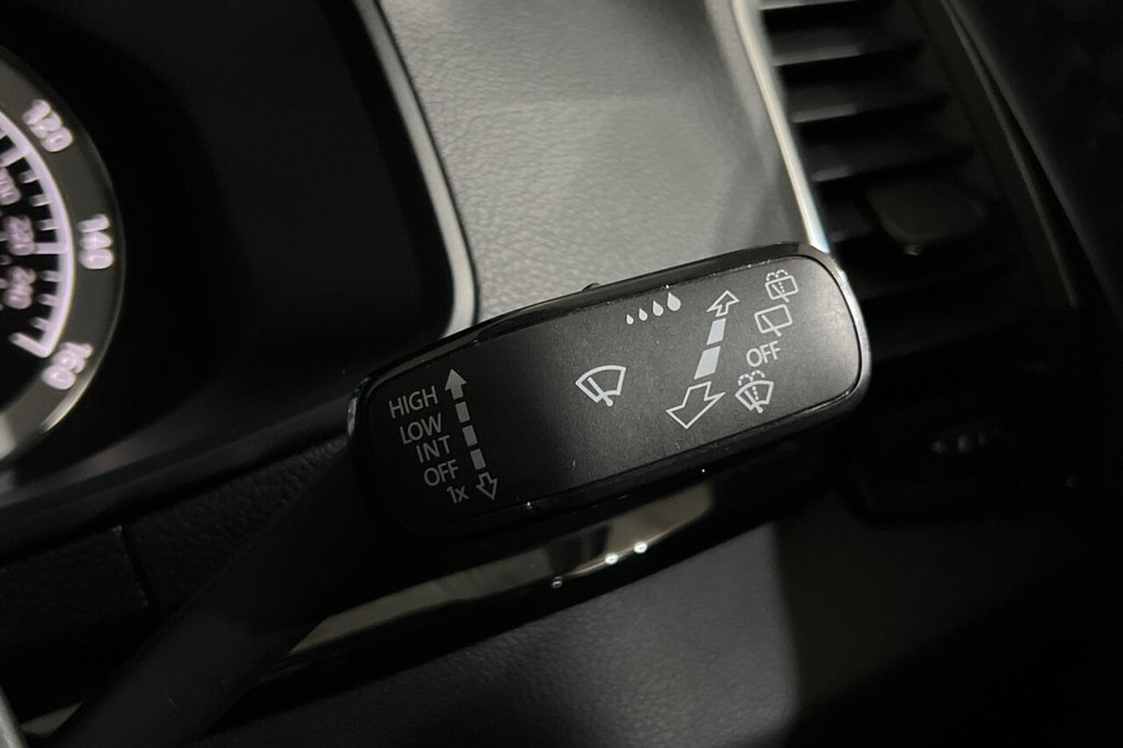 Used Skoda Karoq 2021 for sale - 76569893: Photo 30