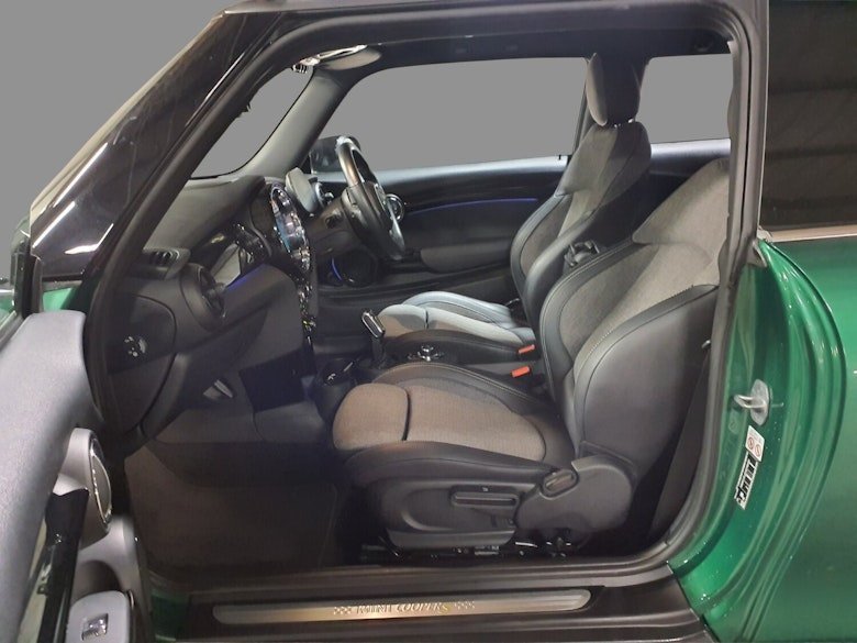 Used MINI Hatch 2023 for sale - 77936137: Photo 5