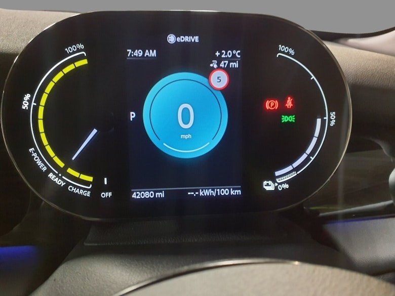 Used MINI Hatch 2023 for sale - 77936137: Photo 9