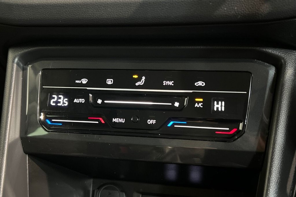 Used Volkswagen Tiguan 2021 for sale - 77355607: Photo 33