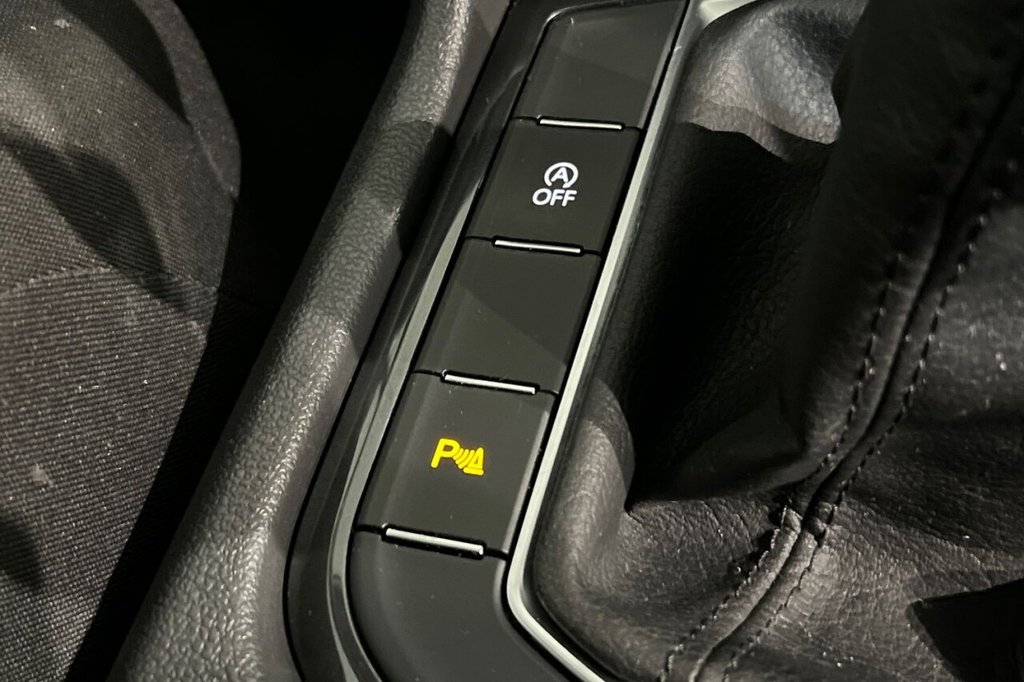 Used Volkswagen Tiguan 2021 for sale - 77355607: Photo 36