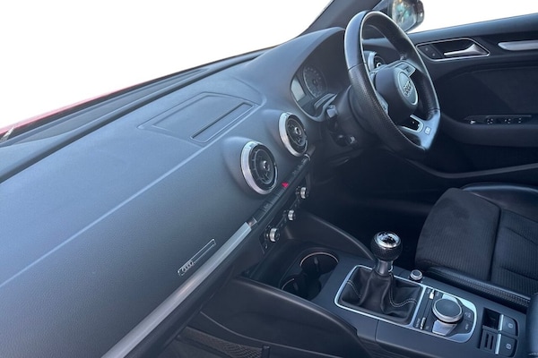 Used Audi A3 2018 for sale - 75521725: Photo 11