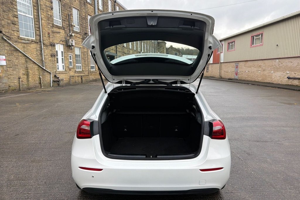 Used Mercedes-Benz A-Class 2022 for sale - 77408714: Photo 26