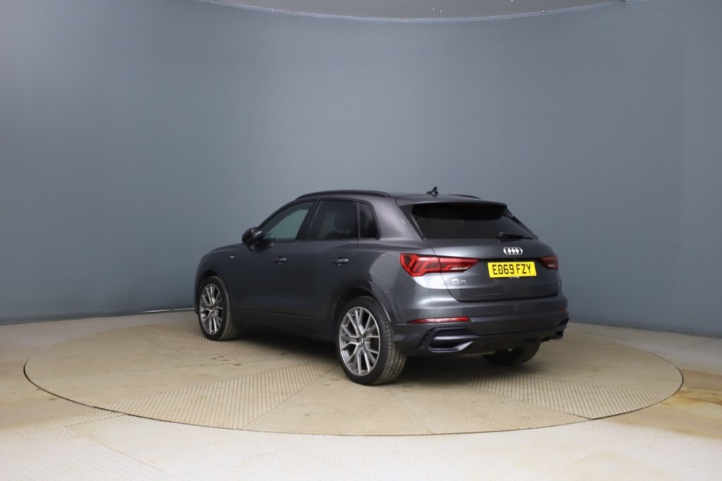 Used Audi Q3 2019 for sale - 78022080: Photo 3