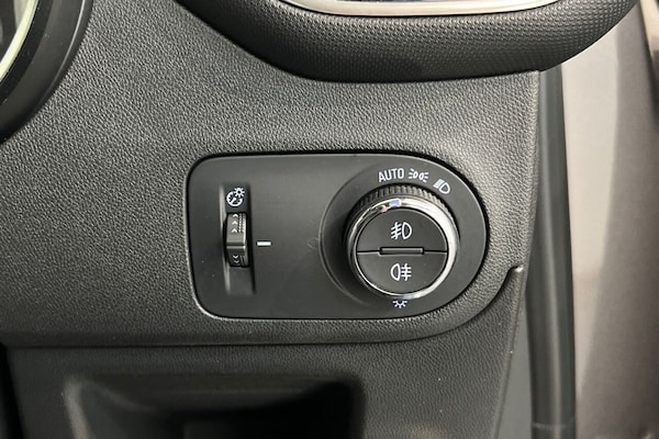 Used Vauxhall Crossland 2023 for sale - 76313085: Photo 36