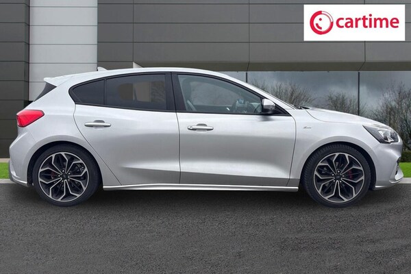 Used Ford Focus 2019 for sale - 76261424: Photo 2