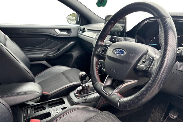 Used Ford Focus 2019 for sale - 76261424: Photo 9
